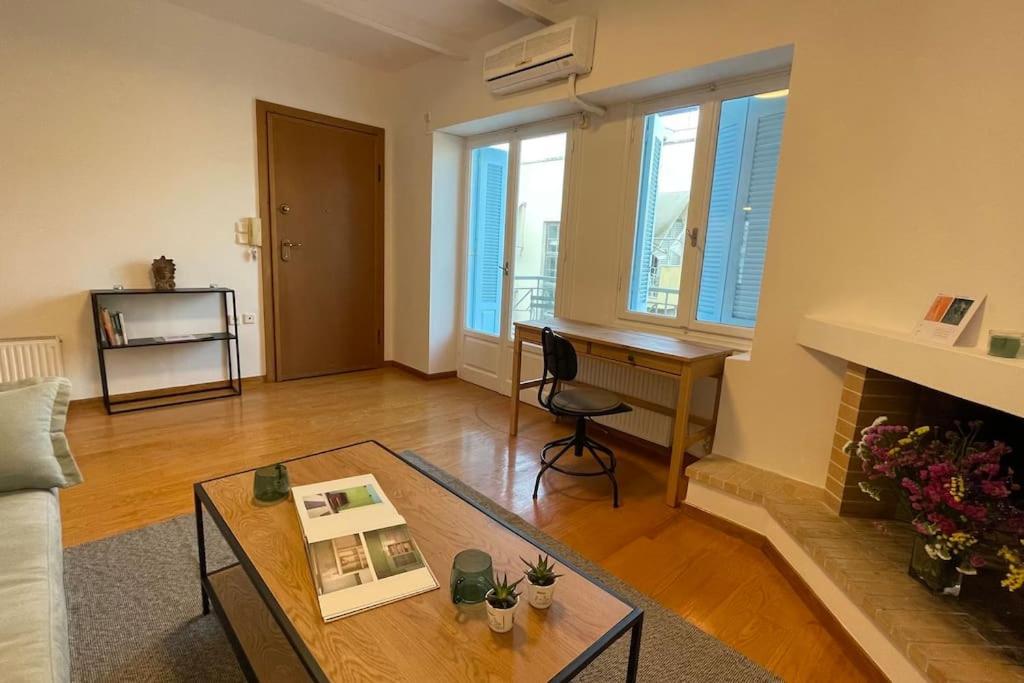 Cute Apartment At The Foot Of Lycabettus Hill Atina Dış mekan fotoğraf